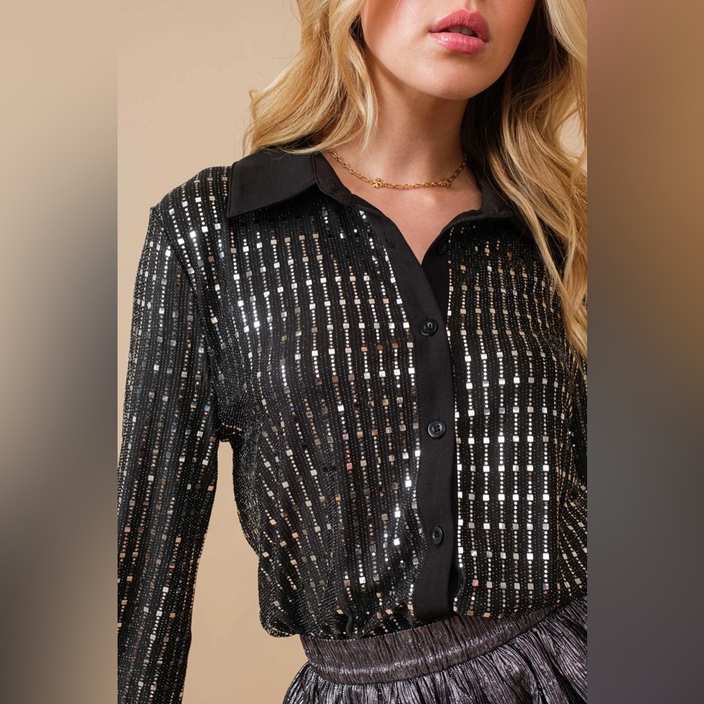 Girl Boss Glam Metallic Button Down Top in Black & Silver